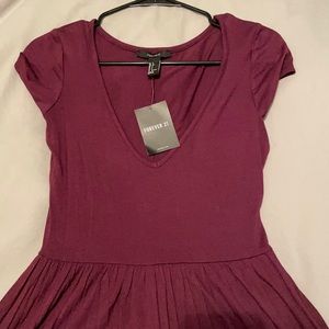 NEW WITH TAGS Forever 21 v neck skater dress